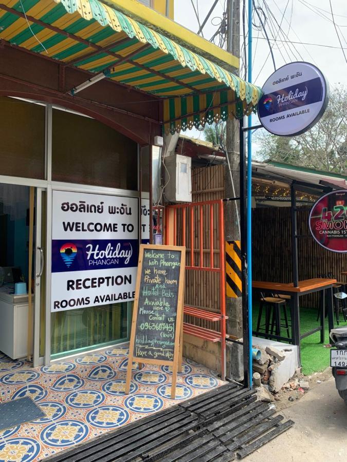 Holiday Phangan - Hostel & Bar ท้องศาลา ภายนอก รูปภาพ