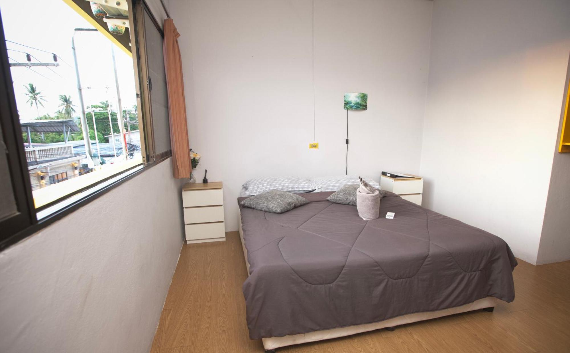 Holiday Phangan - Hostel & Bar ท้องศาลา ภายนอก รูปภาพ